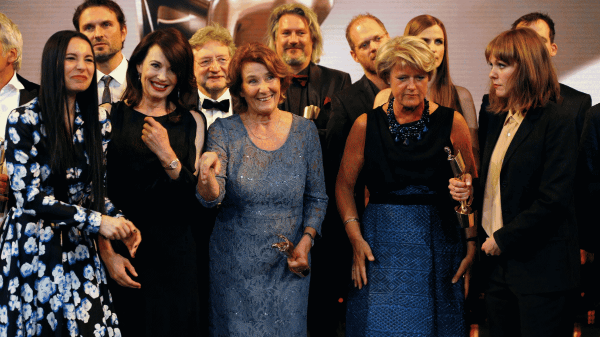 Deutsche Schauspielerinnen über 60: Bekannte Stars aus Film und TV